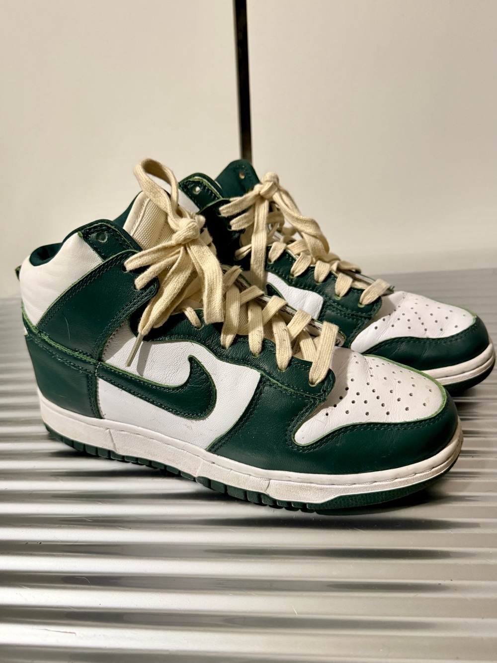 Nike Dunk High Spartan Green Sneakers